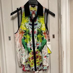 Women's sleeveless blouse size large